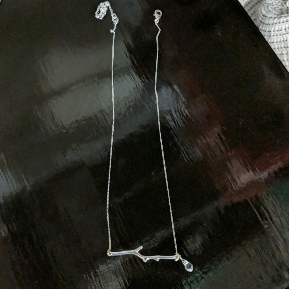 Branching necklace